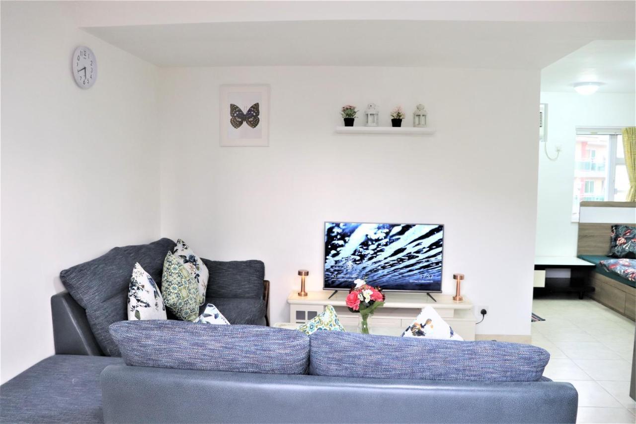 Mtr Tung Chung Near Airport Apartment, City Getaway, Pa Mei Village Tung Chung Hong Kong Extérieur photo